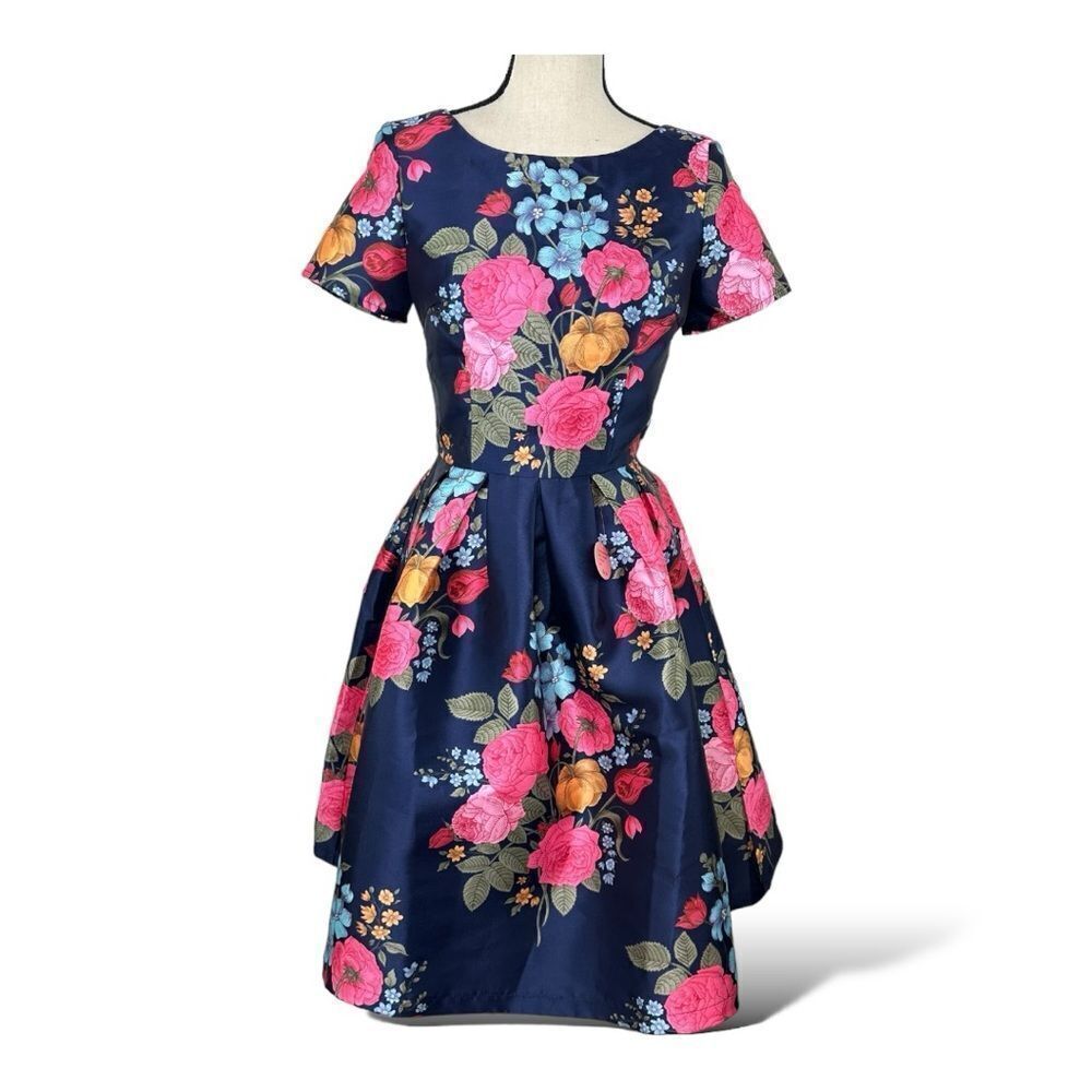 Chi Chi London Amber Fit and Flare Dress Floral Navy Wedding Party Scoop Back 2‎